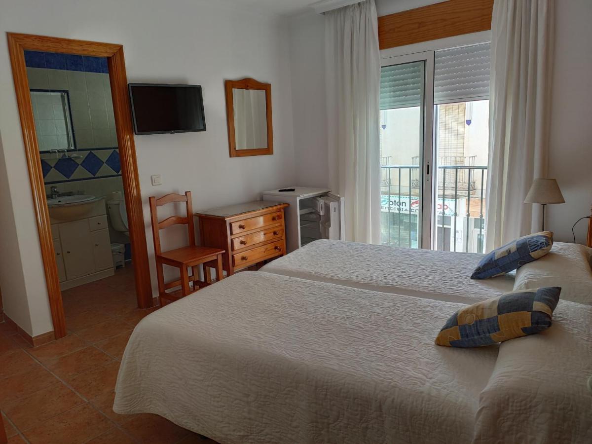 Hostal Ana - Adults Recommended Nerja Ngoại thất bức ảnh