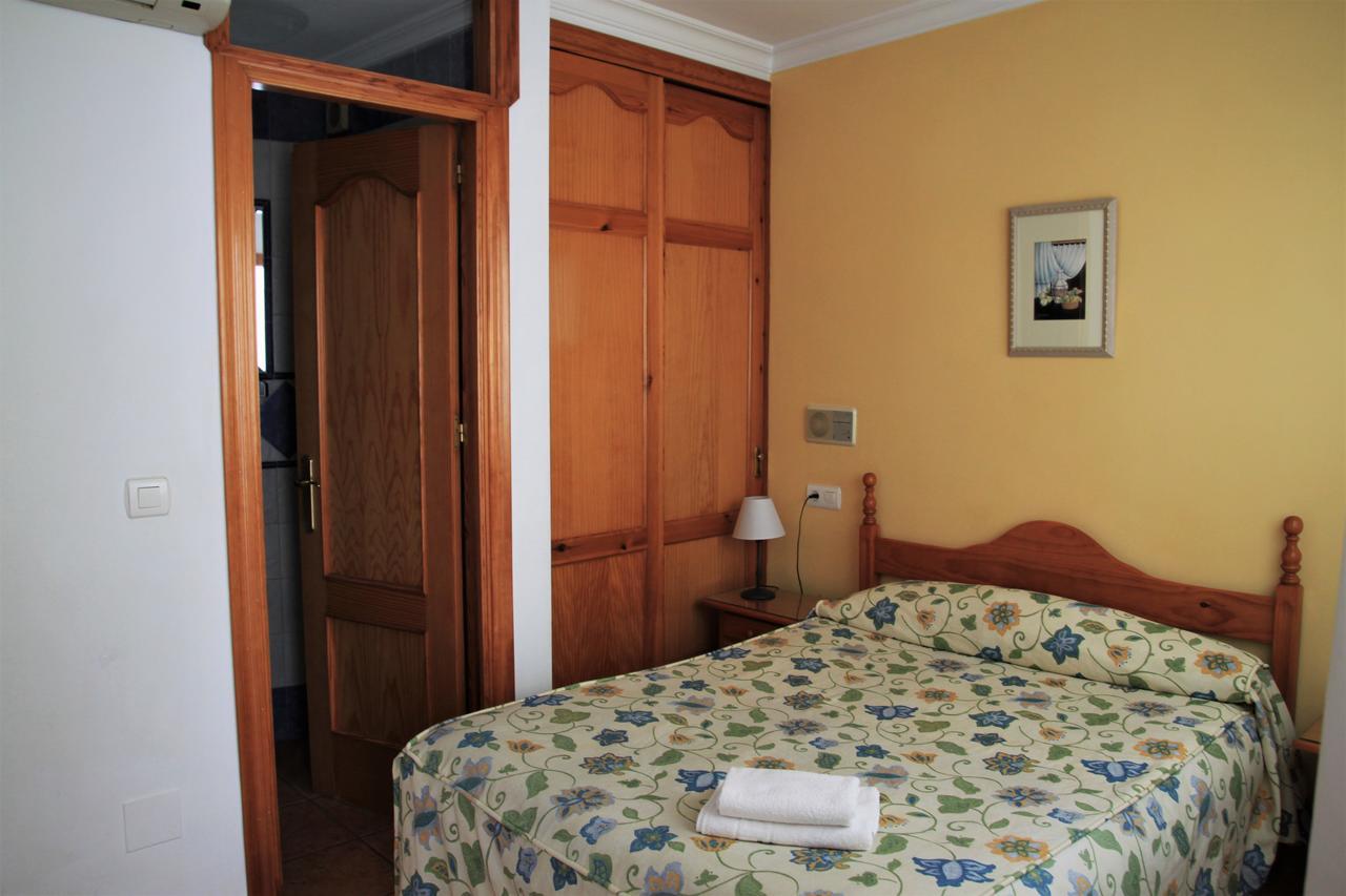 Hostal Ana - Adults Recommended Nerja Ngoại thất bức ảnh